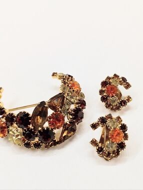 Vintage Continental Brooch Earrings Set